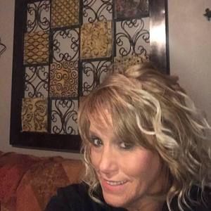 Meet your Posher, Denise